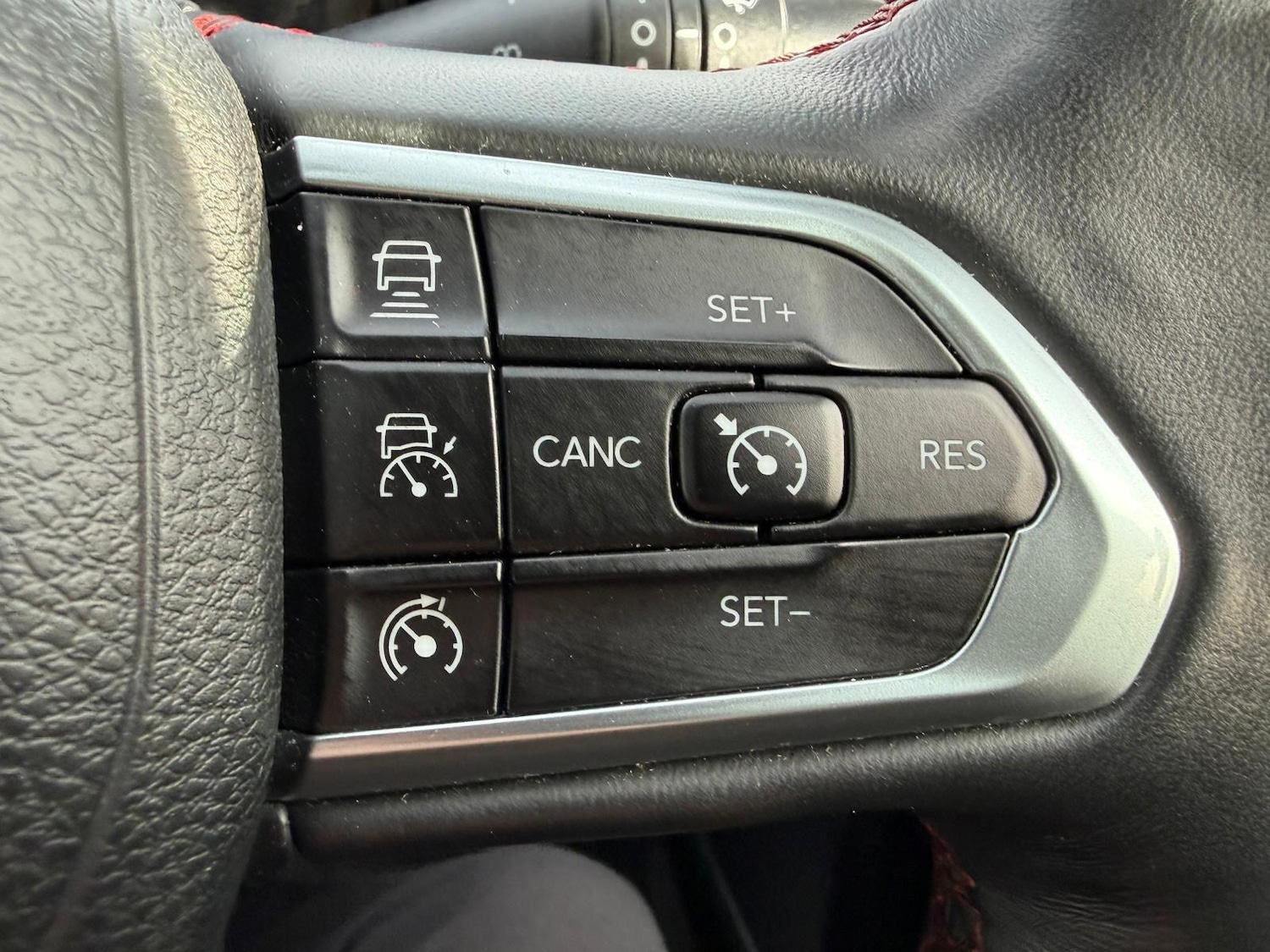 Used Jeep Compass 2023 for sale - 77671651: Photo 21