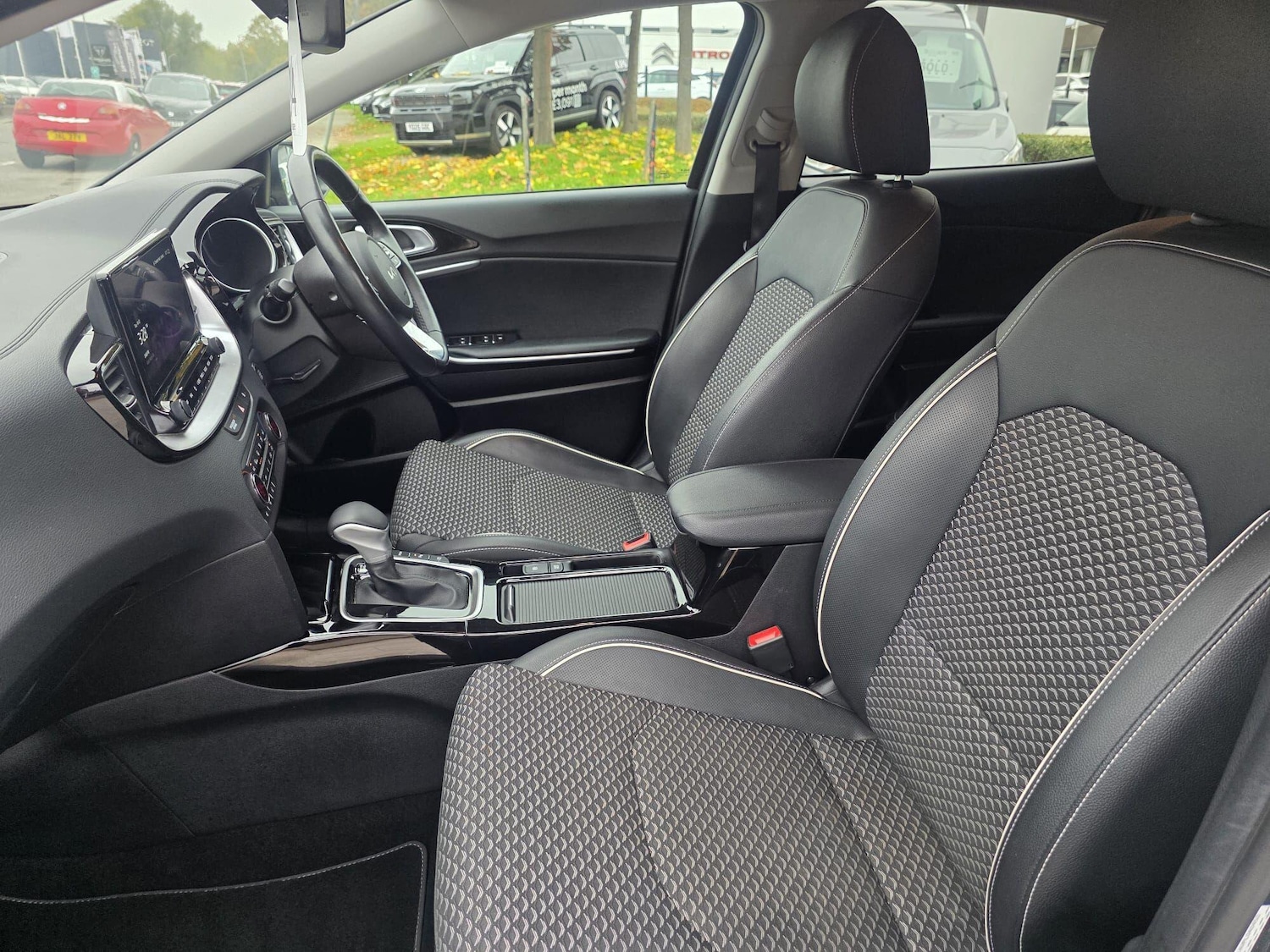 Used Kia XCeed 2023 for sale - 76201463: Photo 20