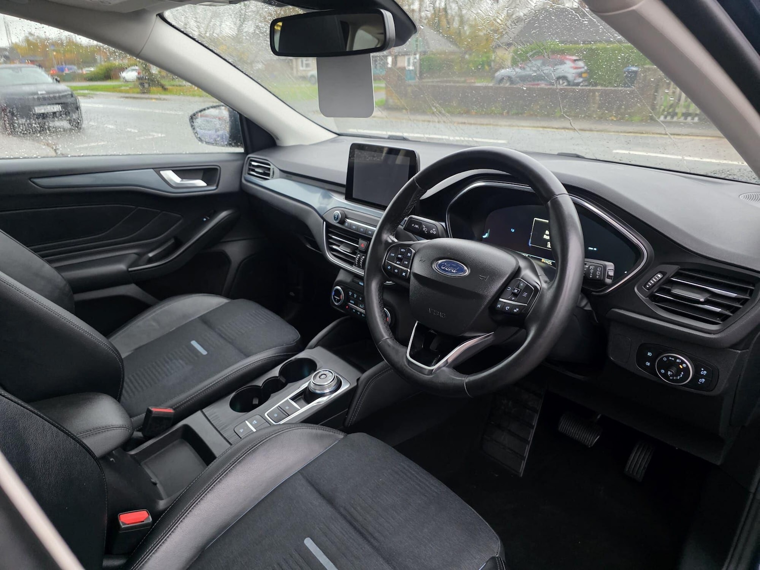 Used Ford Focus 2021 for sale - 76620099: Photo 11