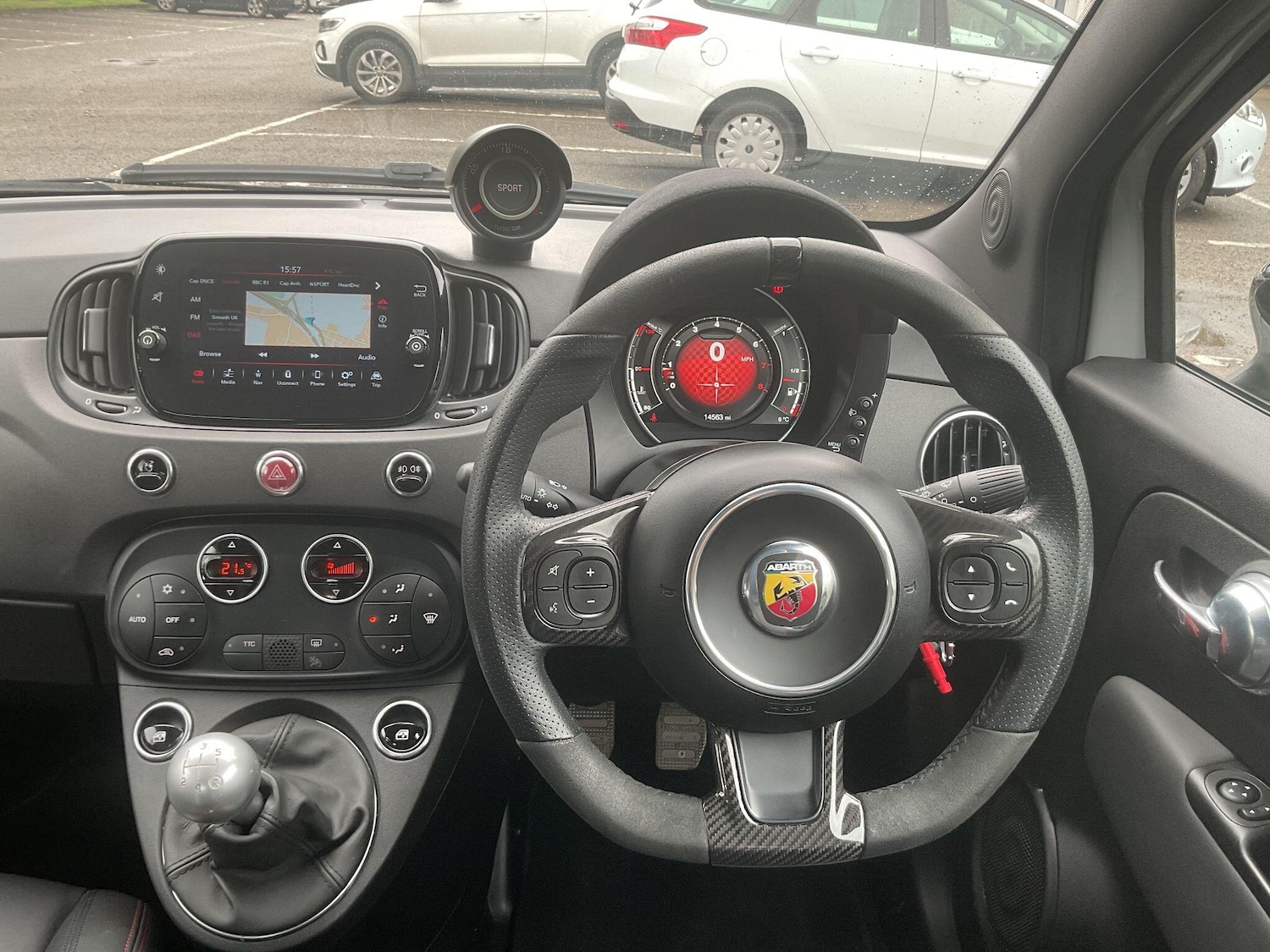Used Abarth 695 2024 for sale - 78127839: Photo 10
