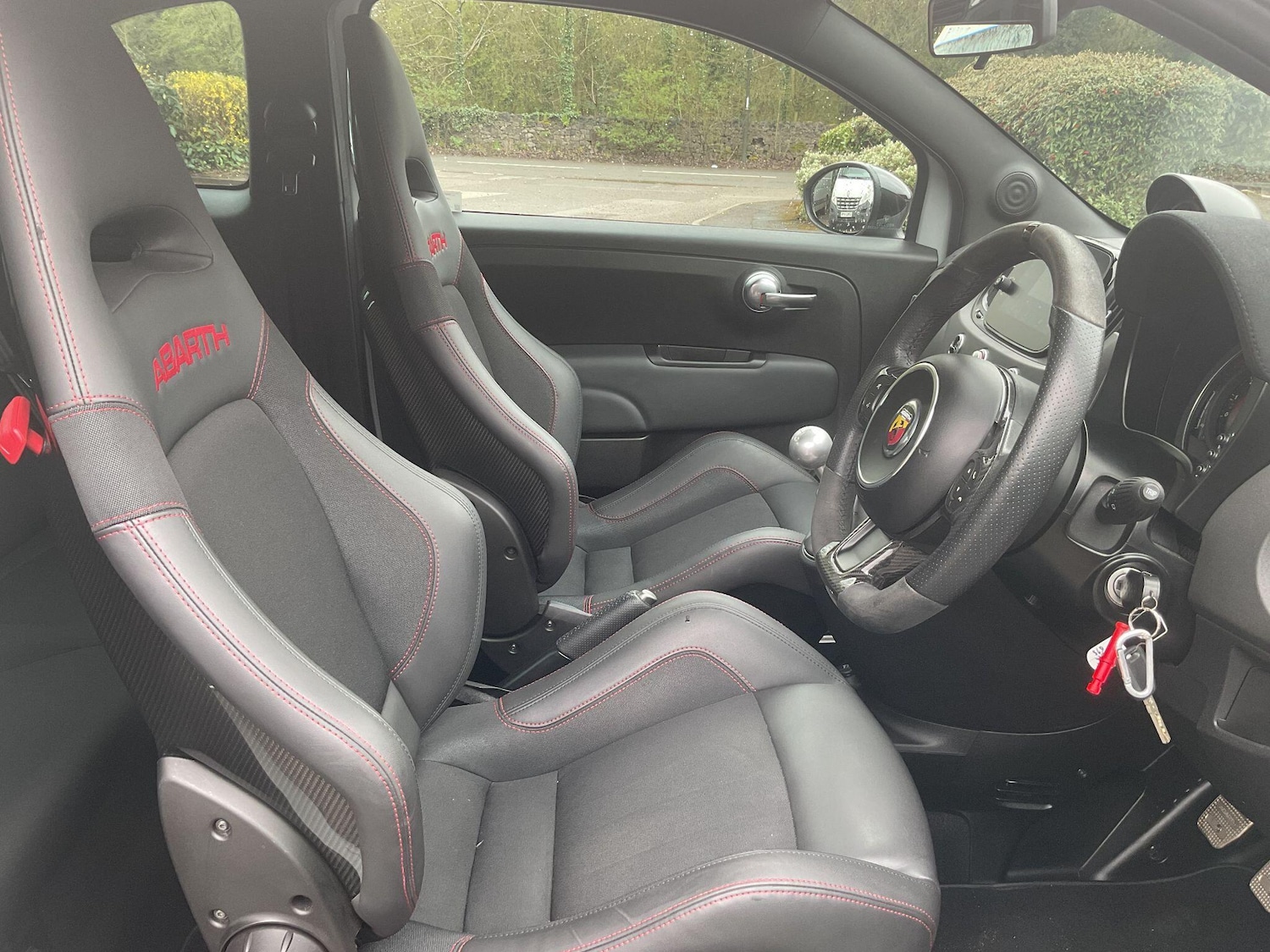 Used Abarth 695 2024 for sale - 78127839: Photo 14