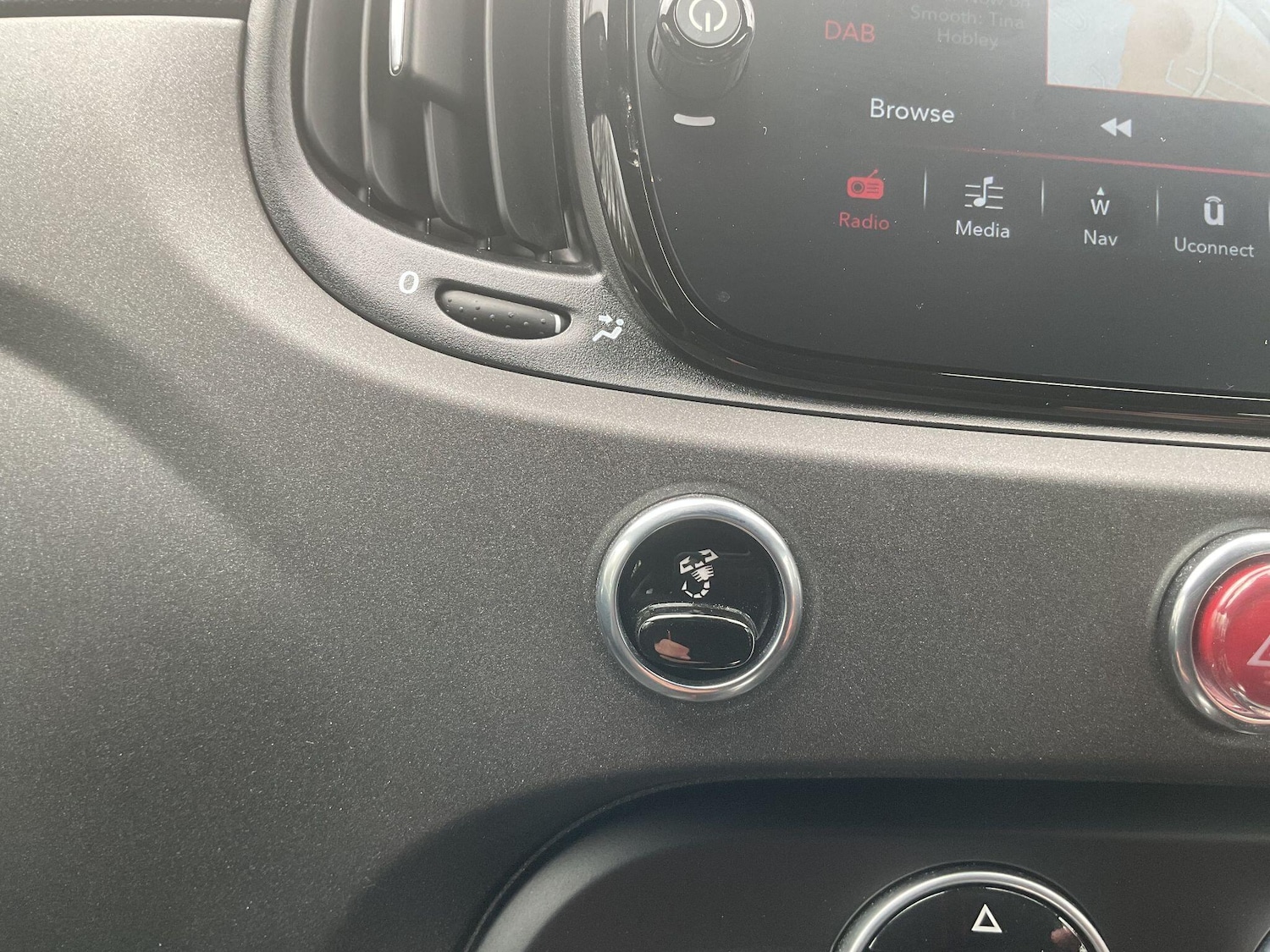 Used Abarth 695 2024 for sale - 78127839: Photo 24