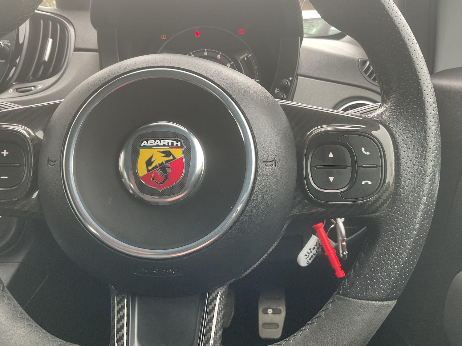 Used Abarth 695 2024 for sale - 78127839: Photo 34