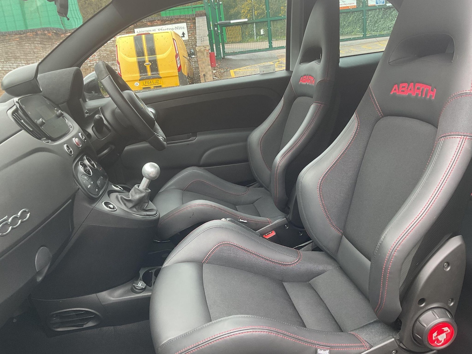 Used Abarth 695 2024 for sale - 78127839: Photo 37