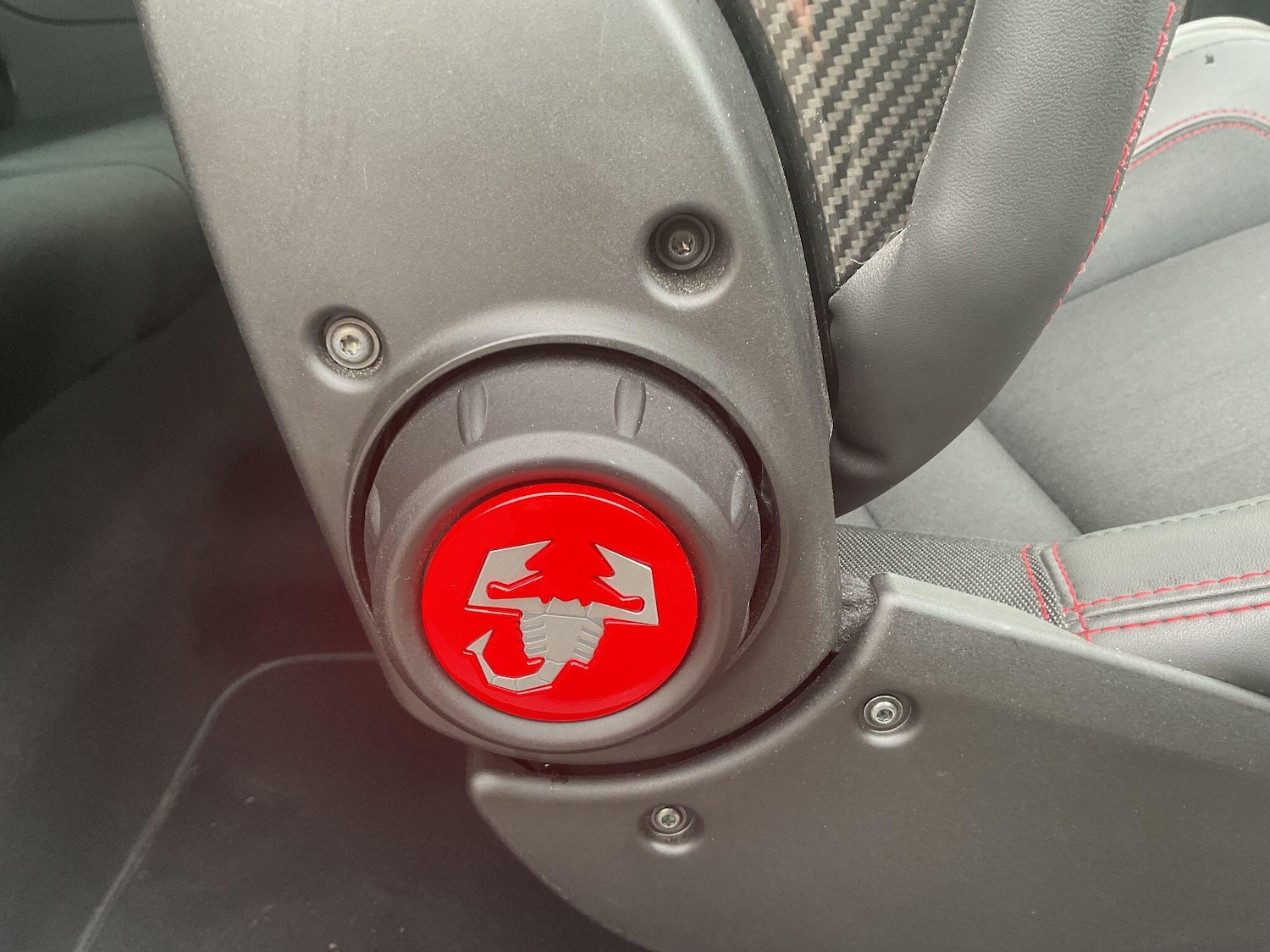 Used Abarth 695 2024 for sale - 78127839: Photo 44