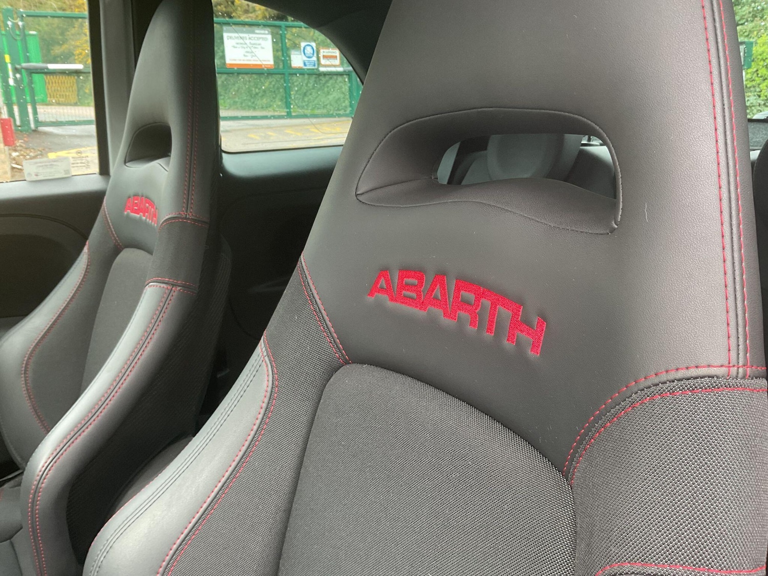 Used Abarth 695 2024 for sale - 78127839: Photo 48