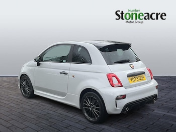Used Abarth 695 2024 for sale - 78127839: Photo