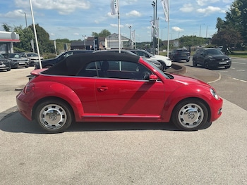 Used Volkswagen Beetle 2013 for sale - 78684511: Photo