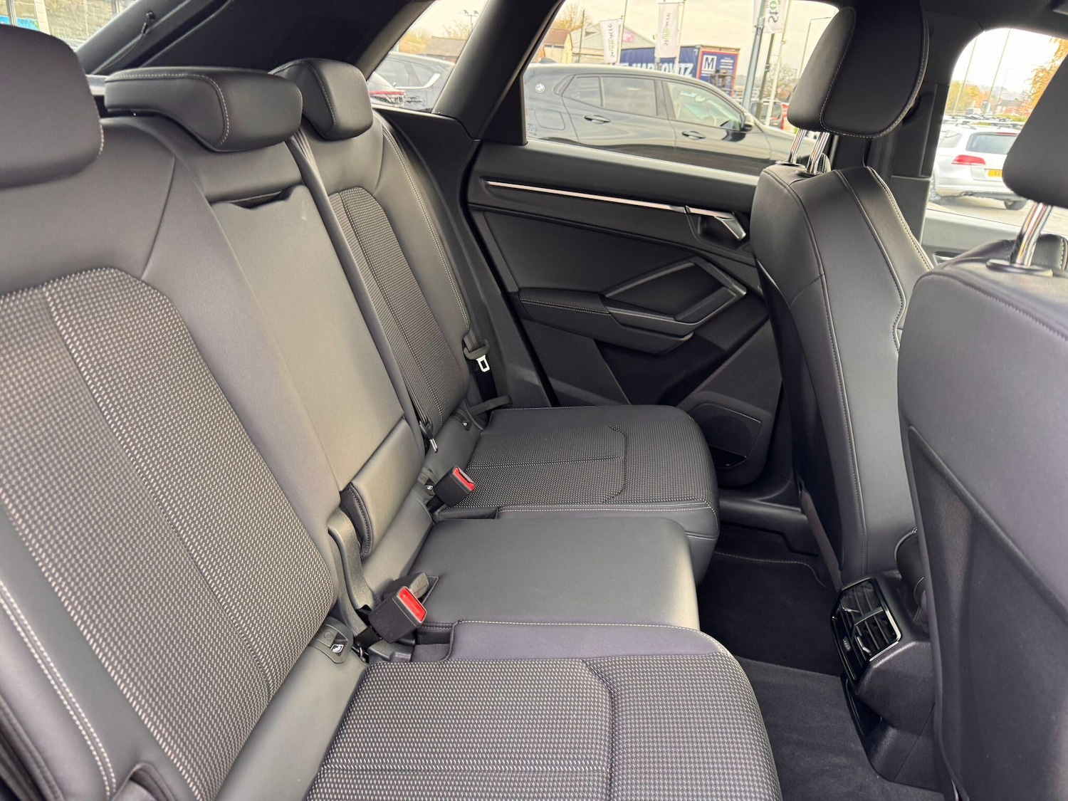 Used Audi Q3 2023 for sale - 76632799: Photo 15