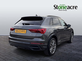 Used Audi Q3 2023 for sale - 76632799: Photo