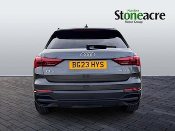 Used Audi Q3 2023 for sale - 76632799: Photo