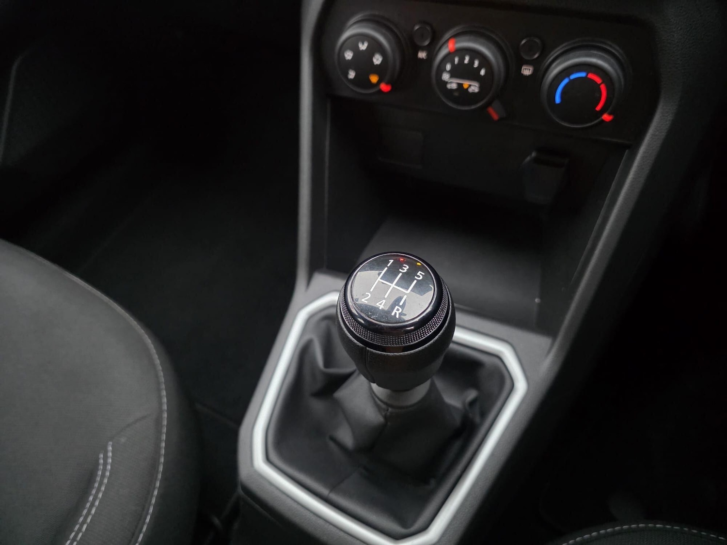 Used Dacia Sandero 2023 for sale - 77564921: Photo 11