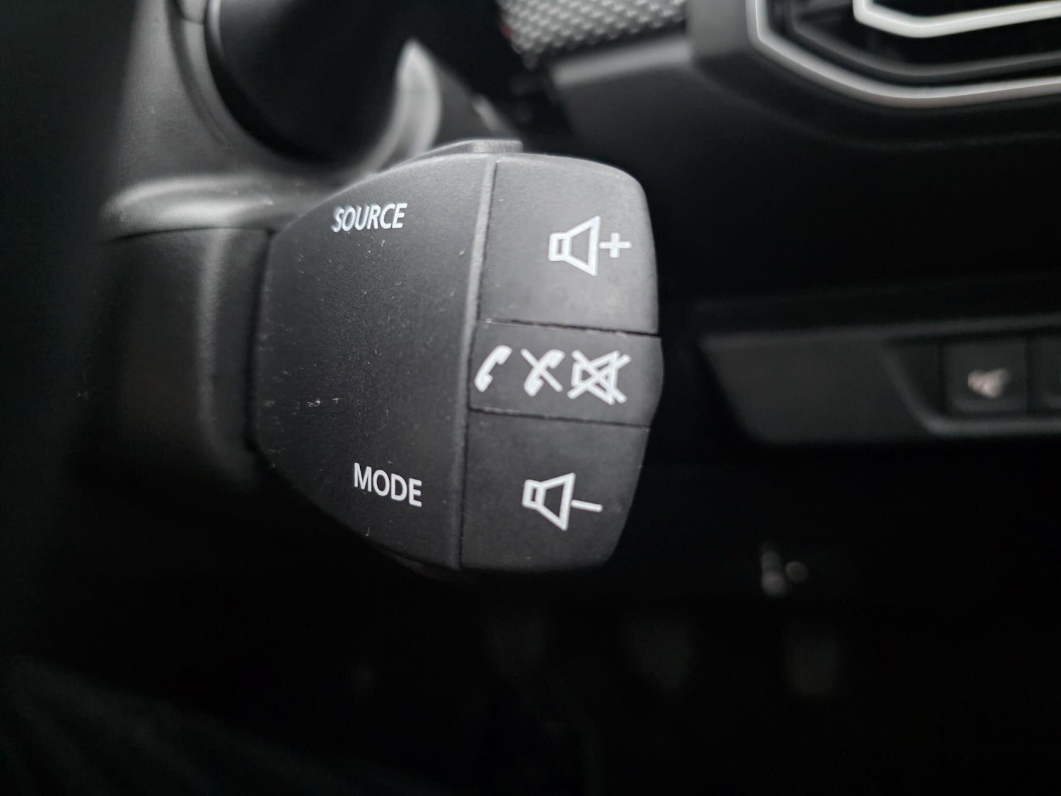 Used Dacia Sandero 2023 for sale - 77564921: Photo 18