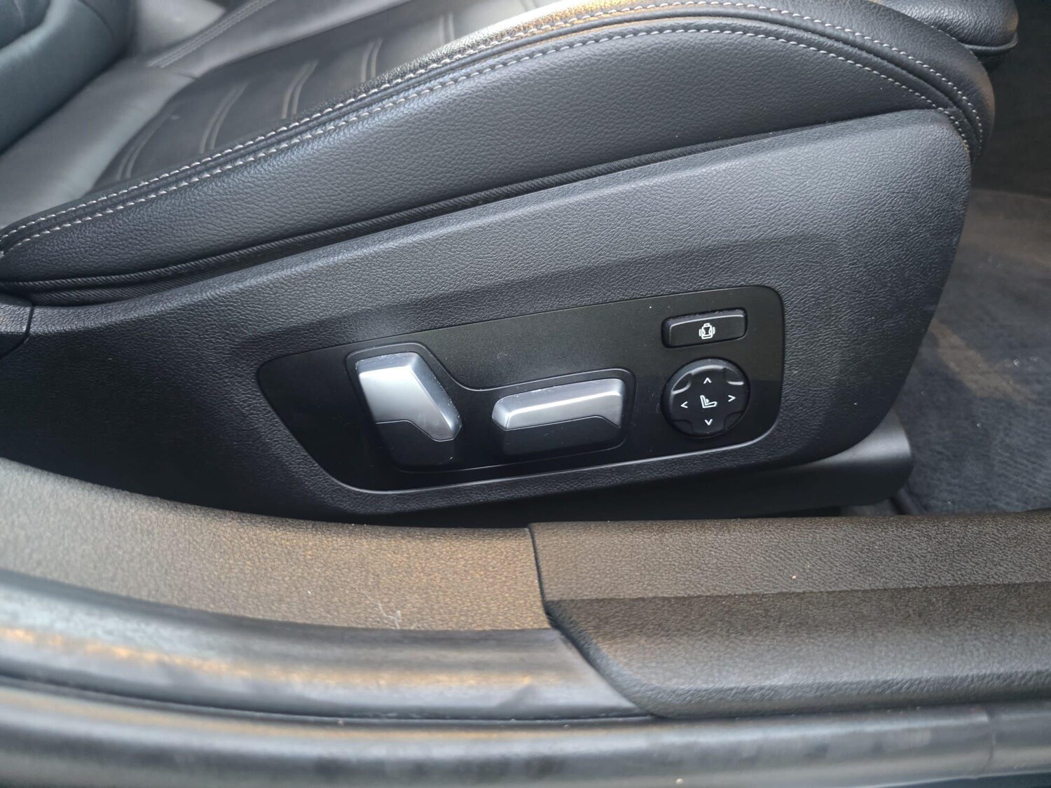 Used BMW 3 Series 2019 for sale - 77343886: Photo 17