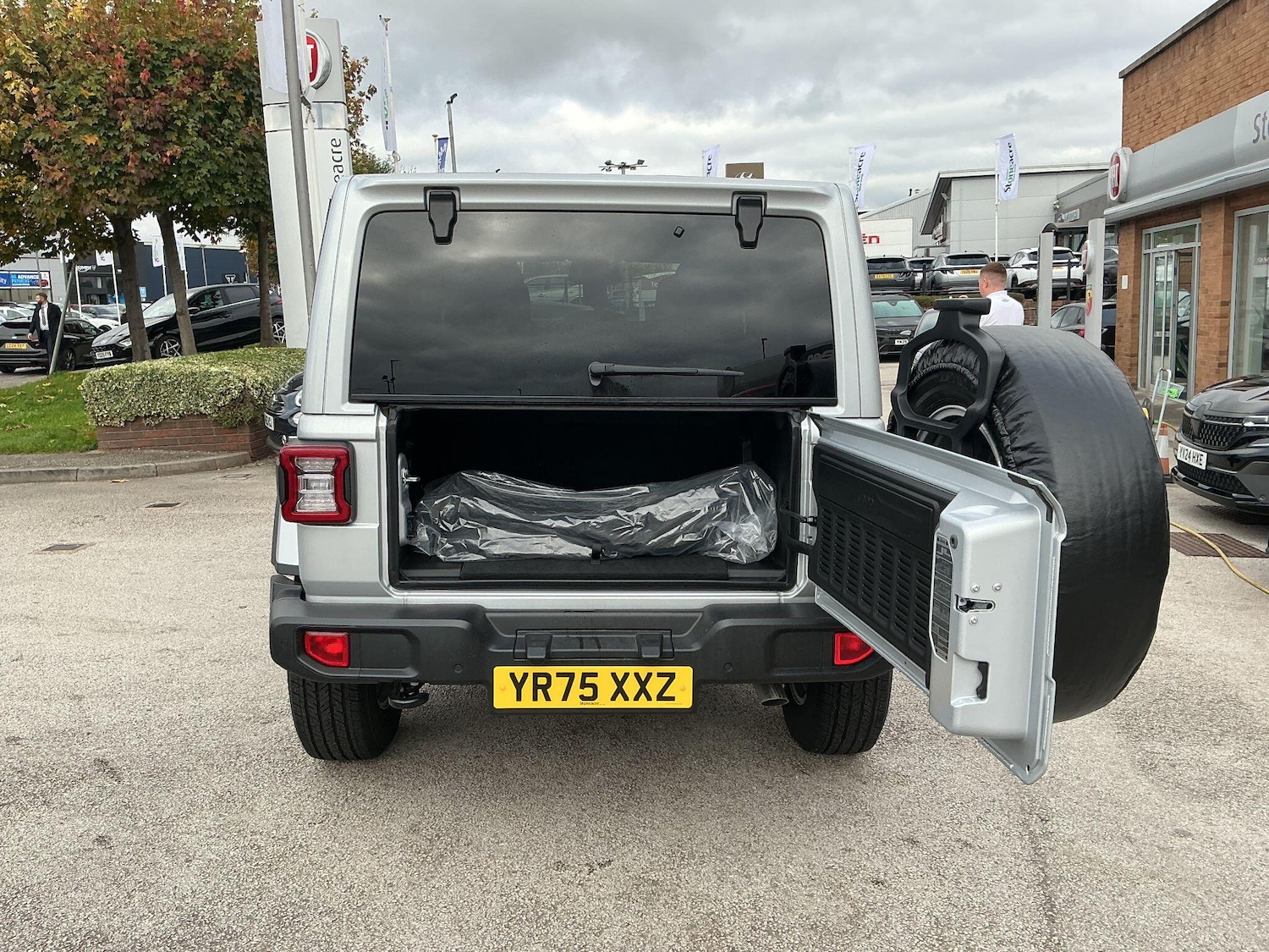 Used Jeep Wrangler 2025 for sale - 76912656: Photo 9