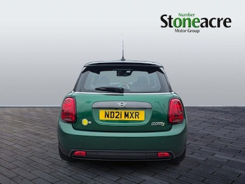 Used MINI Hatch 2021 for sale - 76200647: Photo