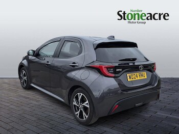 Used Toyota Yaris 2024 for sale - 78448127: Photo