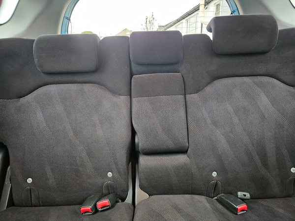 Used Honda Jazz 2010 for sale - 76283761: Photo 17