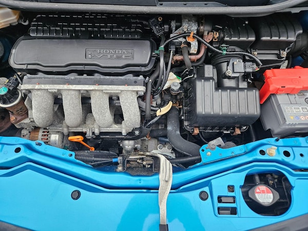 Used Honda Jazz 2010 for sale - 76283761: Photo 7