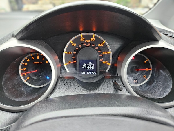 Used Honda Jazz 2010 for sale - 76283761: Photo 8