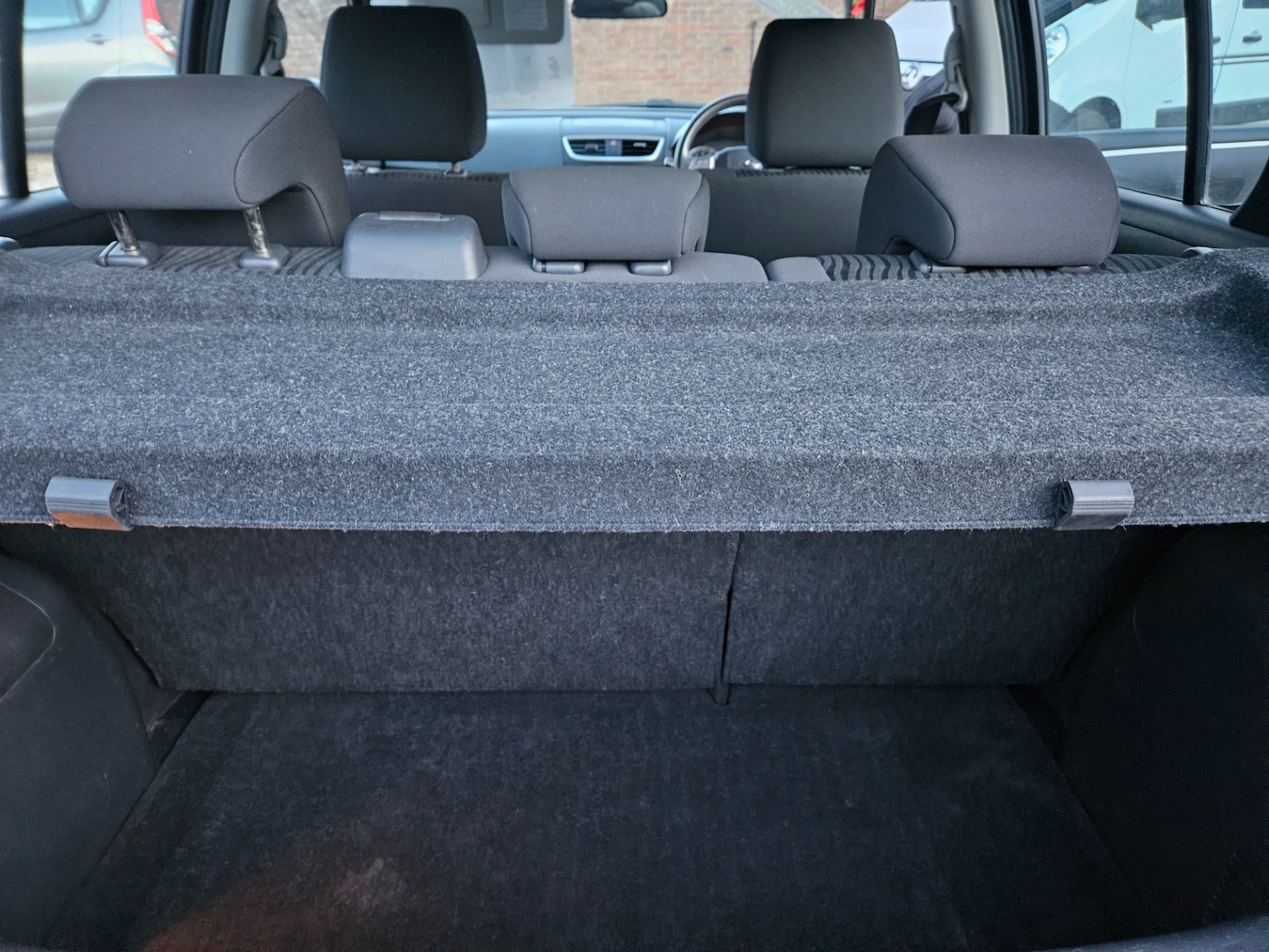 Used Suzuki Swift 2011 for sale - 77837132: Photo 23