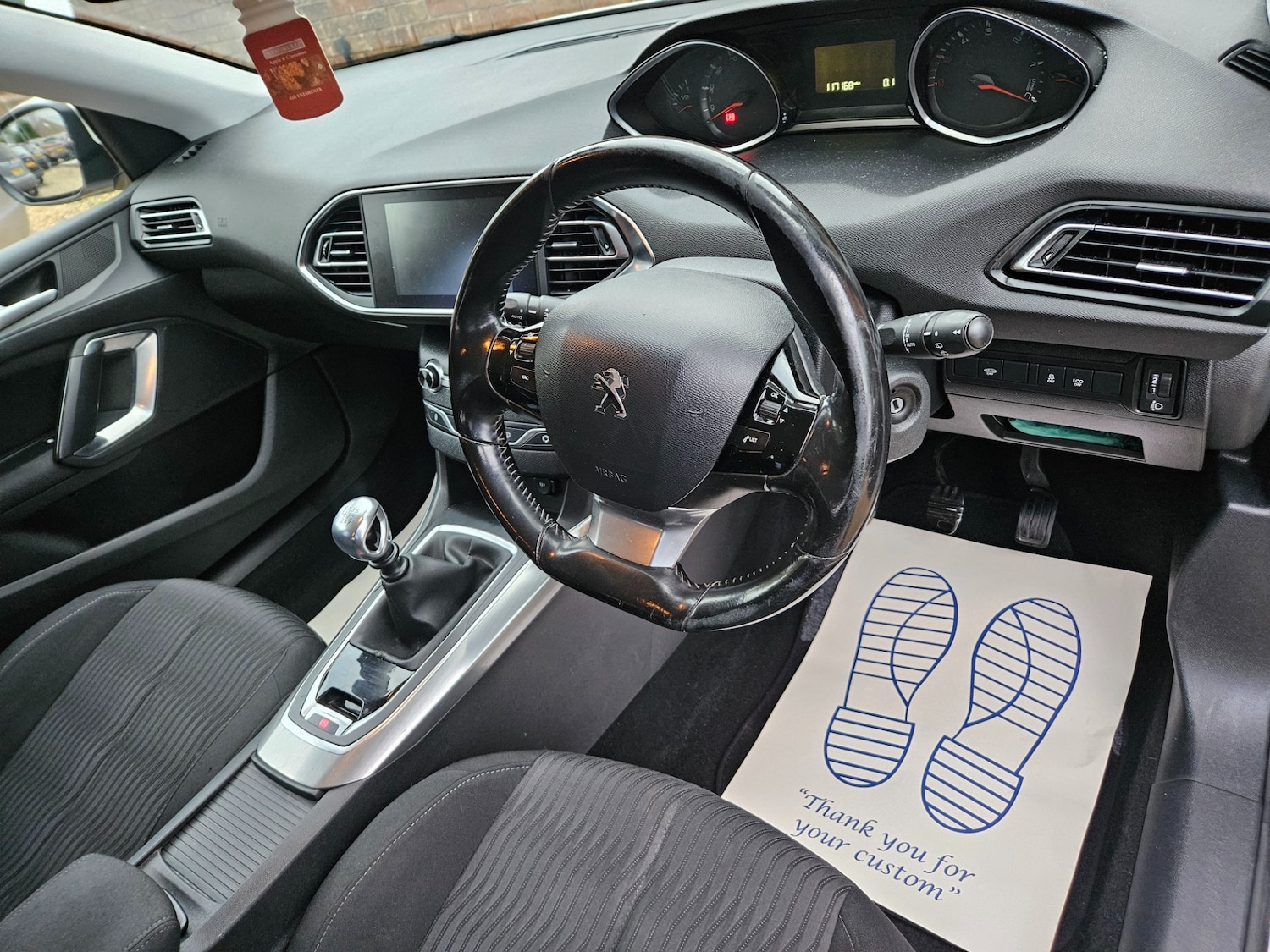 Used Peugeot 308 2015 for sale - 76687477: Photo 11