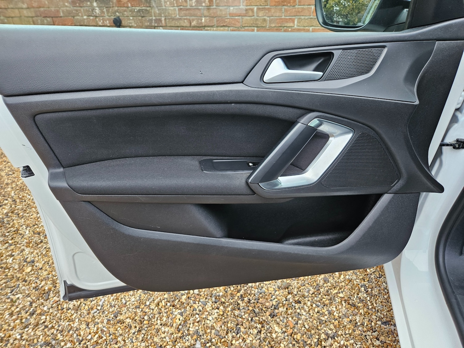 Used Peugeot 308 2015 for sale - 76687477: Photo 16