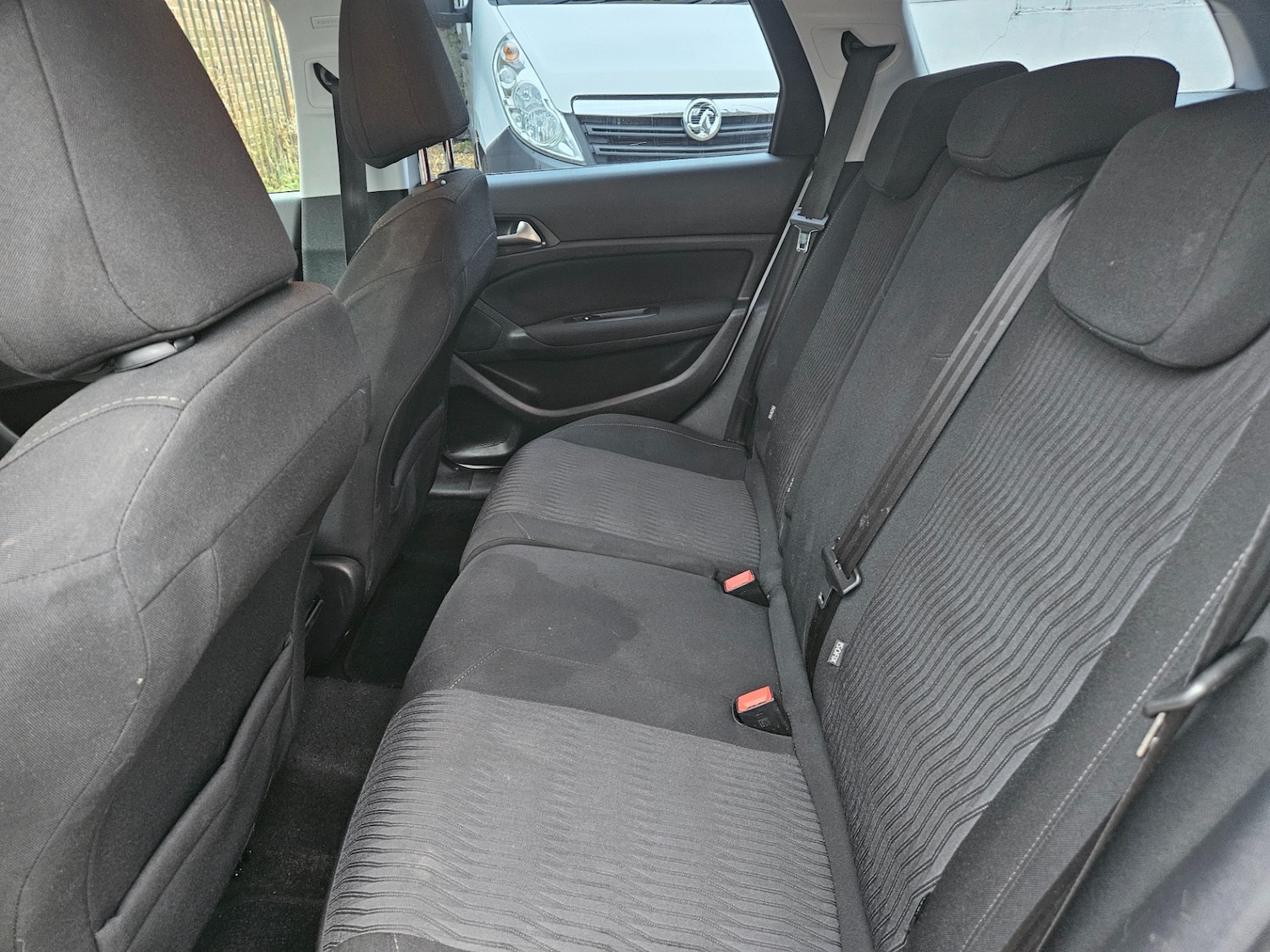 Used Peugeot 308 2015 for sale - 76687477: Photo 18