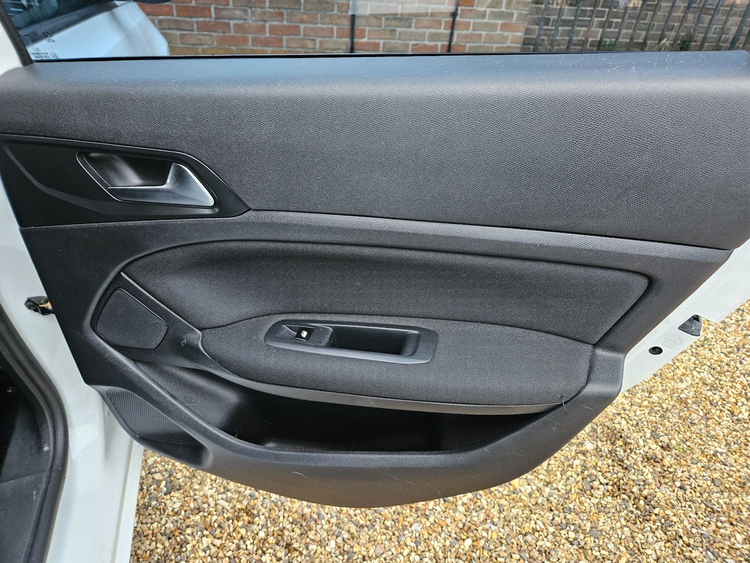 Used Peugeot 308 2015 for sale - 76687477: Photo 20