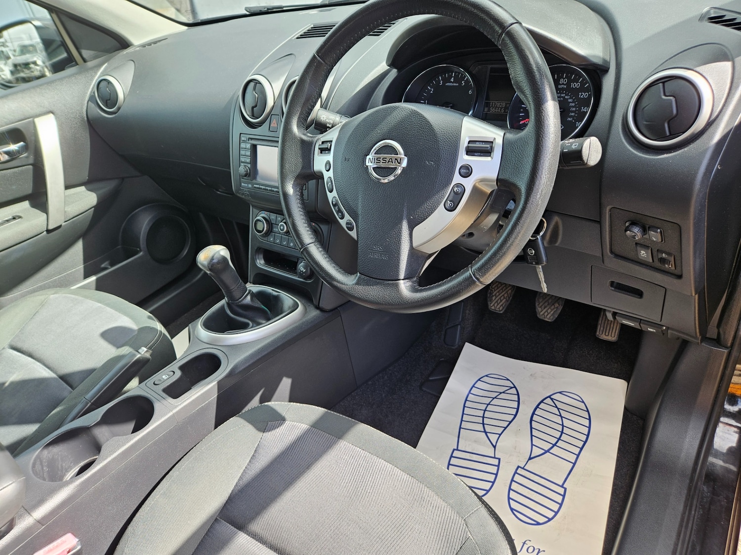 Used Nissan Qashqai 2011 for sale - 78218671: Photo 11