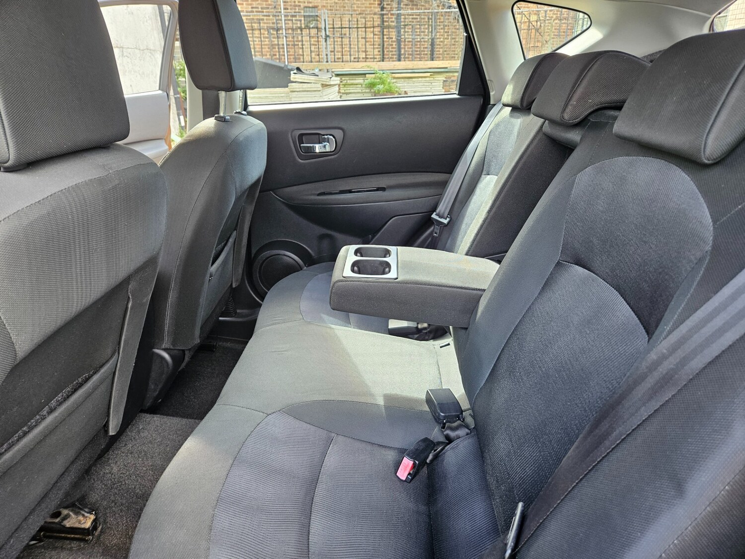 Used Nissan Qashqai 2011 for sale - 78218671: Photo 18