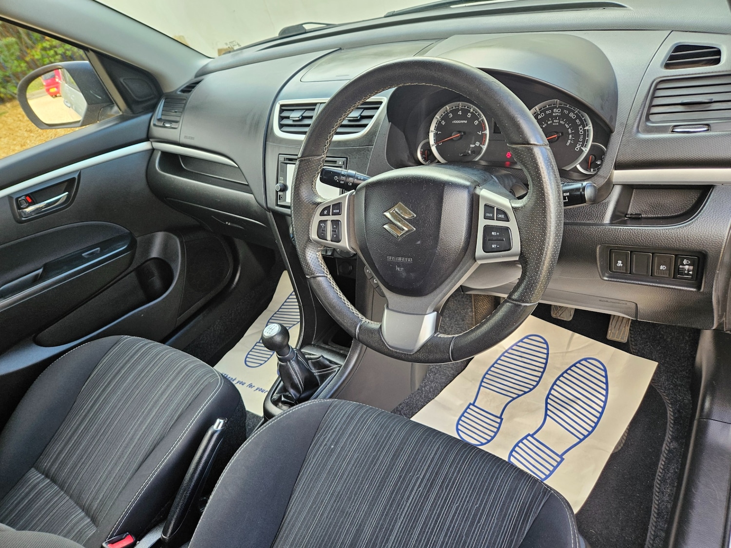 Used Suzuki Swift 2016 for sale - 76611687: Photo 10