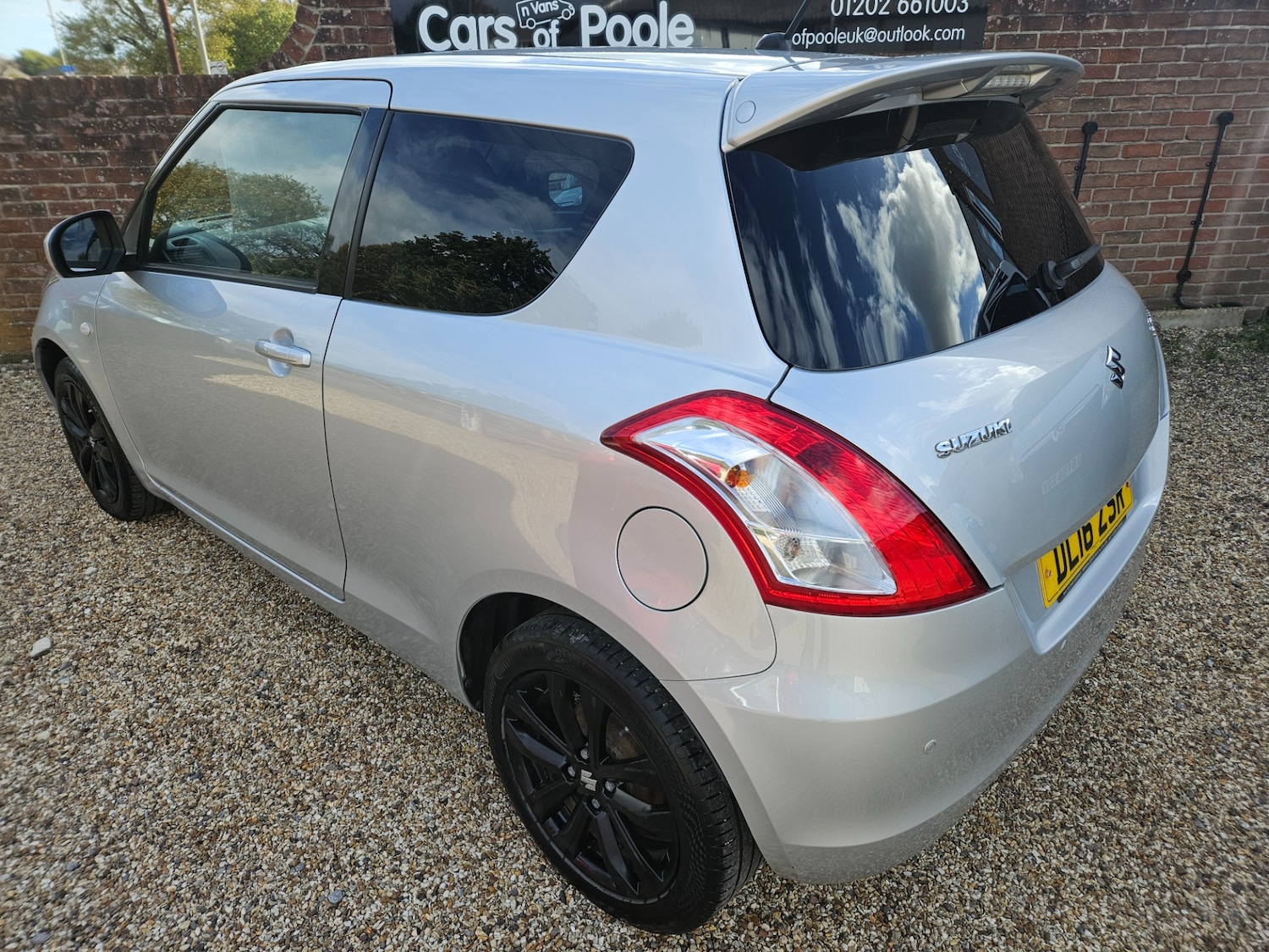 Used Suzuki Swift 2016 for sale - 76611687: Photo 3