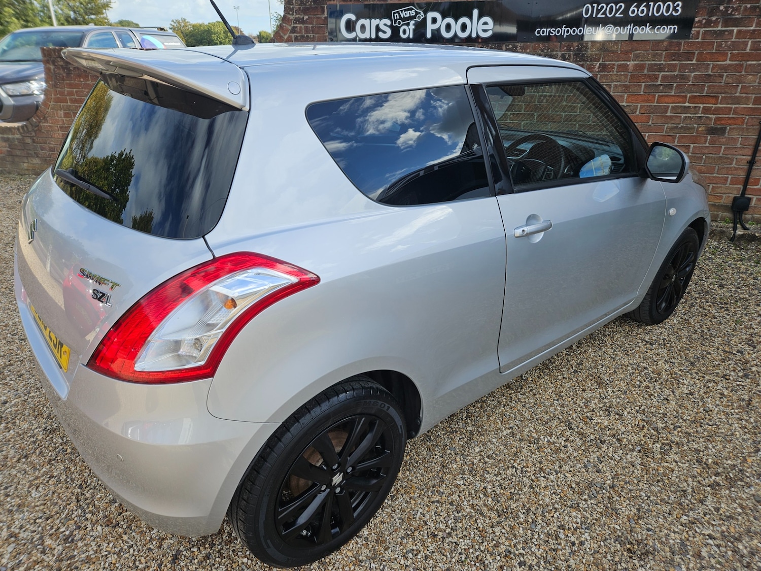 Used Suzuki Swift 2016 for sale - 76611687: Photo 4