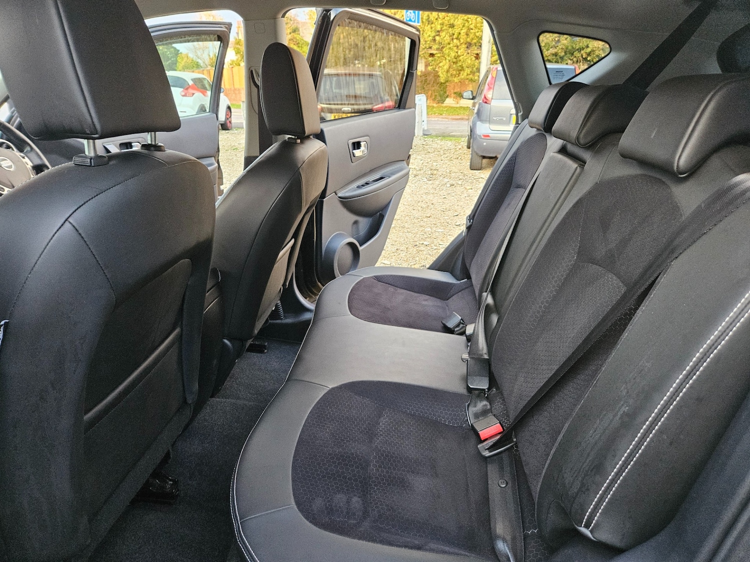 Used Nissan Qashqai 2013 for sale - 76606079: Photo 18