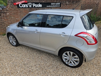 Used Suzuki Swift 2015 for sale - 78747836: Photo