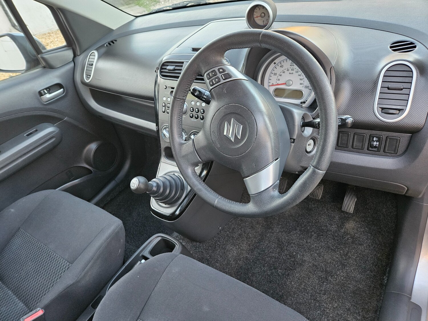 Used Suzuki Splash 2014 for sale - 77916866: Photo 10