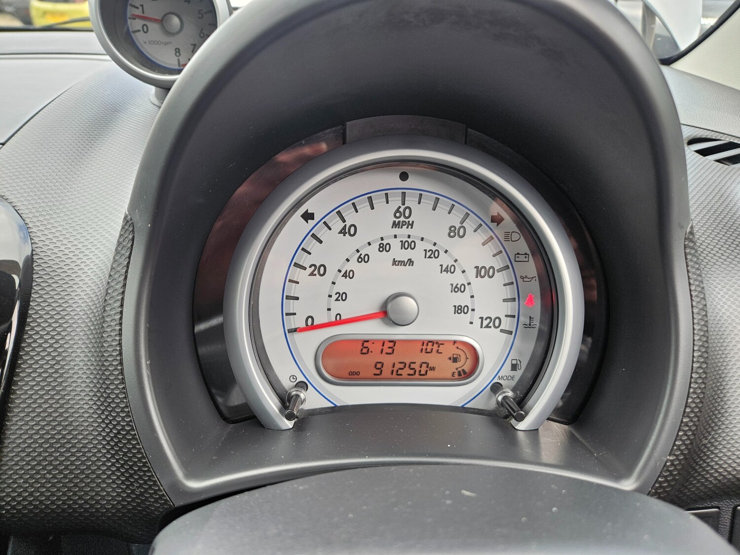 Used Suzuki Splash 2014 for sale - 77916866: Photo 8