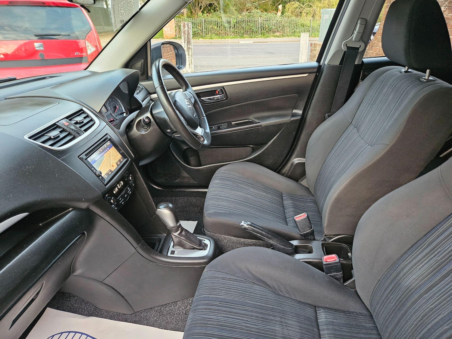 Used Suzuki Swift 2014 for sale - 76306993: Photo 13