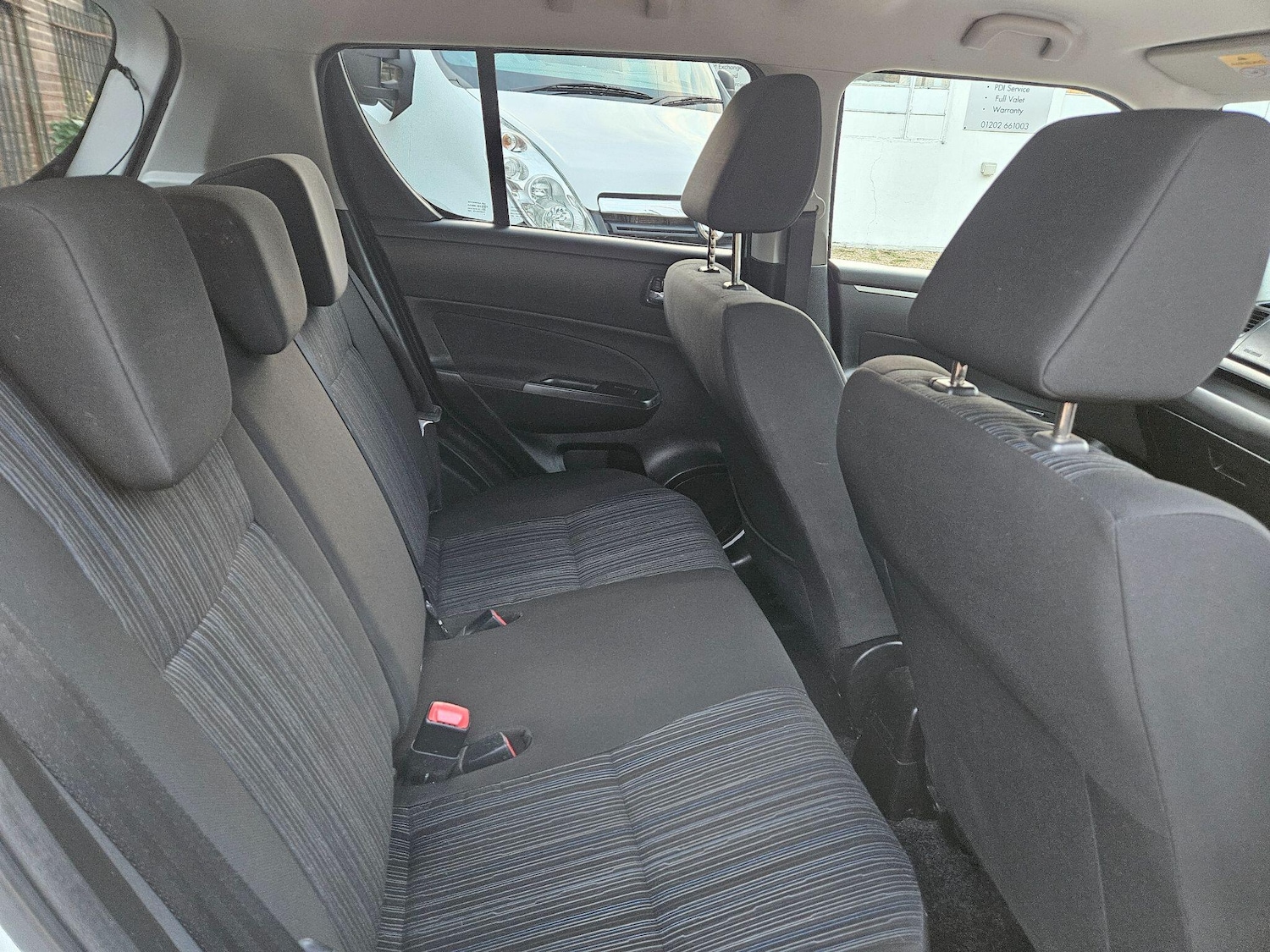 Used Suzuki Swift 2014 for sale - 76306993: Photo 15