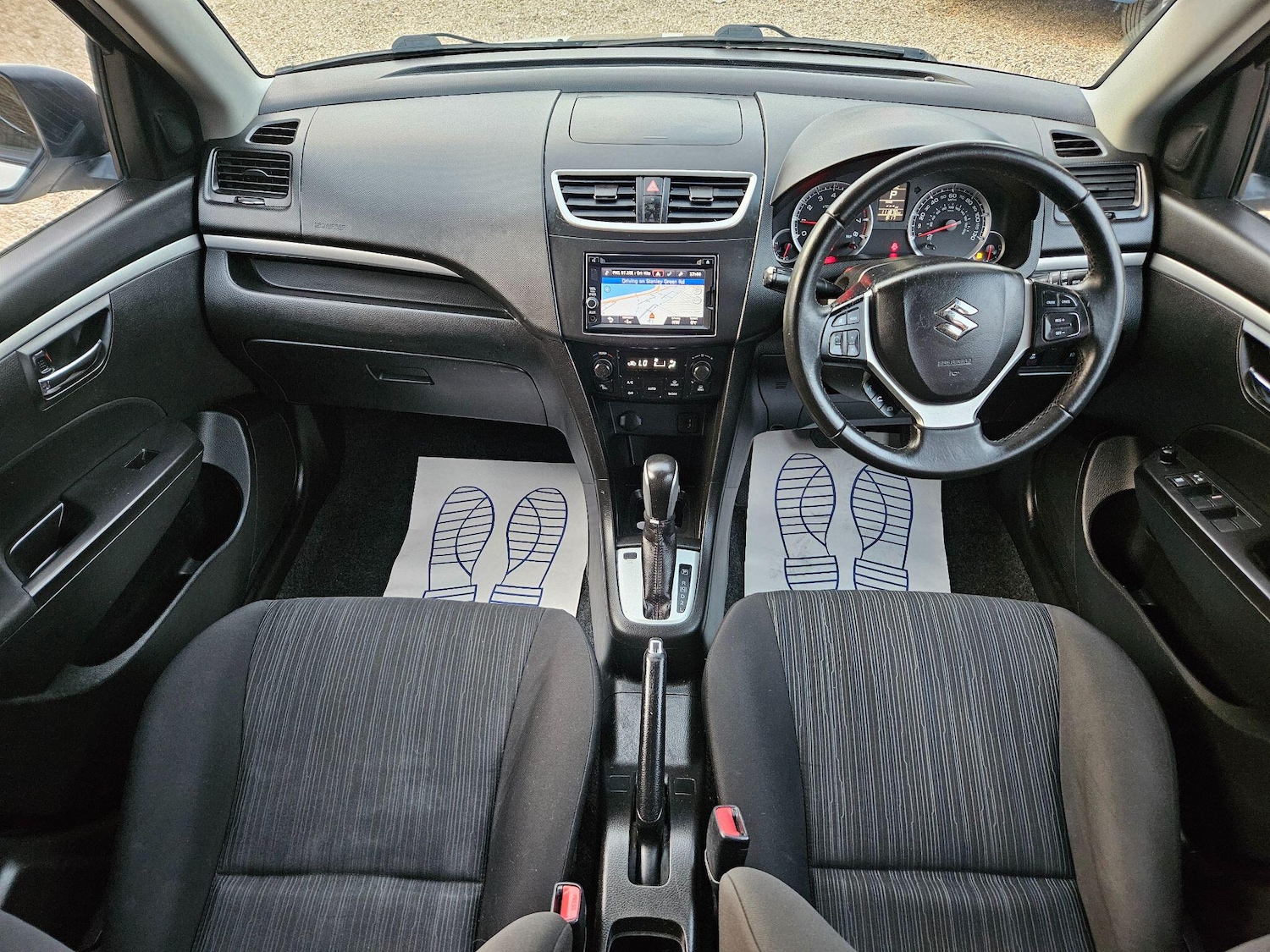 Used Suzuki Swift 2014 for sale - 76306993: Photo 8