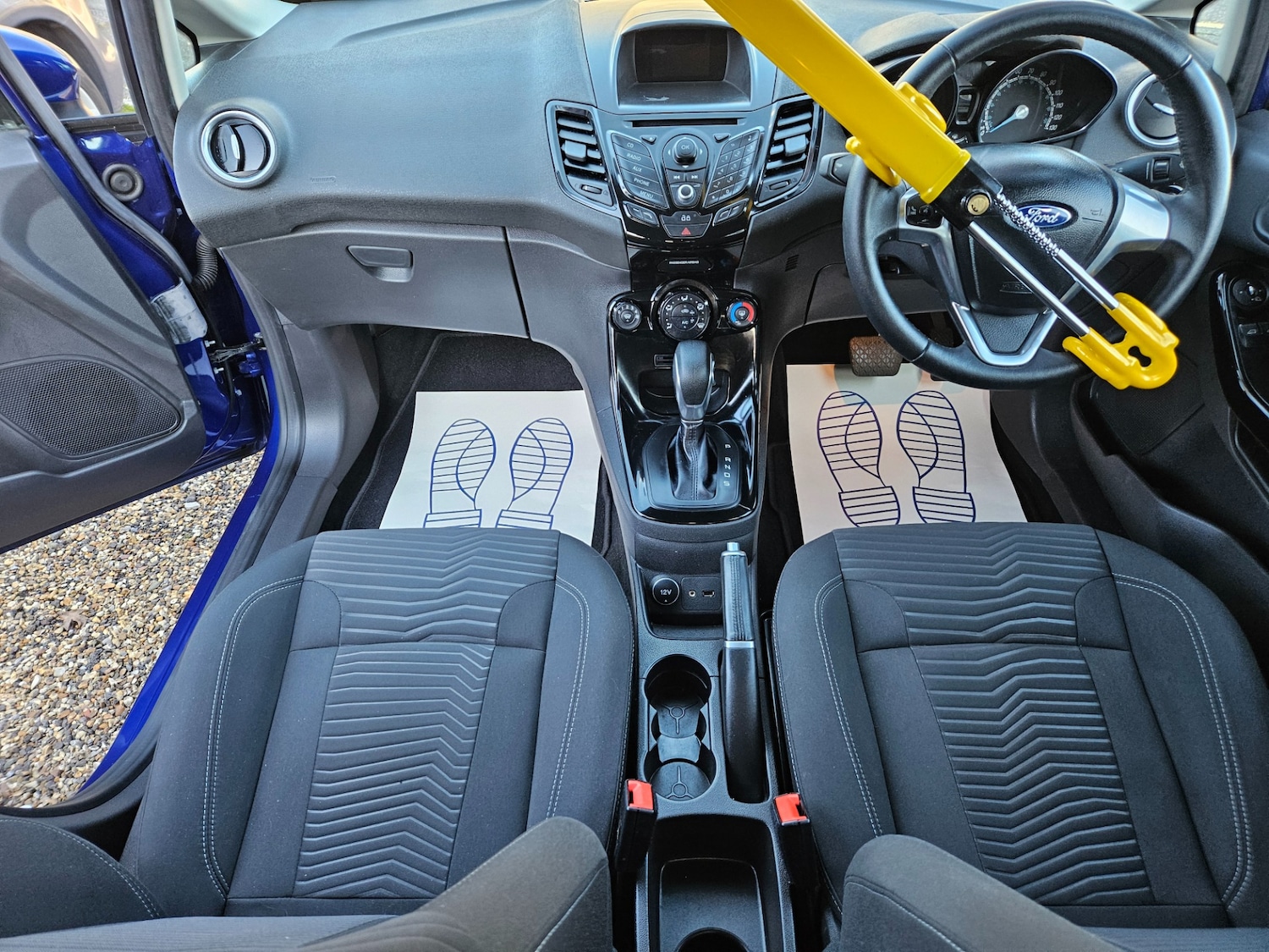 Used Ford Fiesta 2014 for sale - 77038681: Photo 9