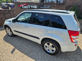 Used Suzuki Grand Vitara 2011 for sale - 79223048: Photo