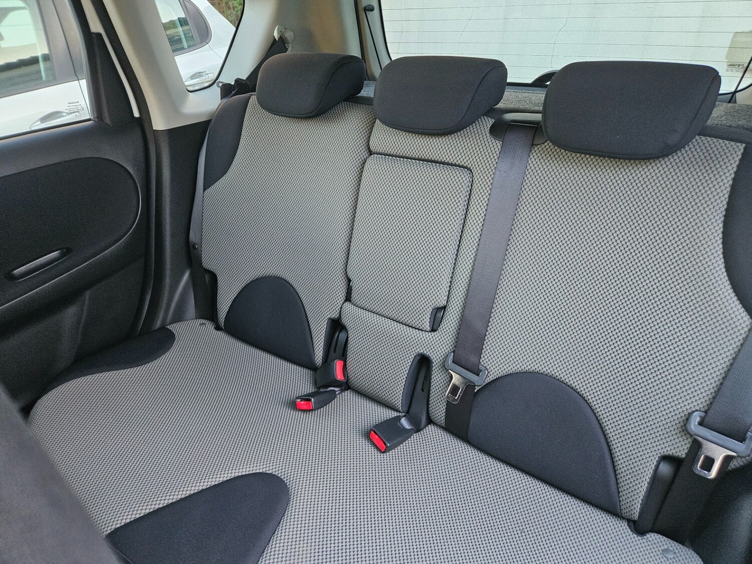 Used Nissan Note 2011 for sale - 78015772: Photo 18