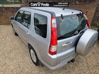 Used Honda CR-V 2005 for sale - 76158997: Photo