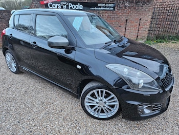 Used Suzuki Swift 2015 for sale - 78112406: Photo