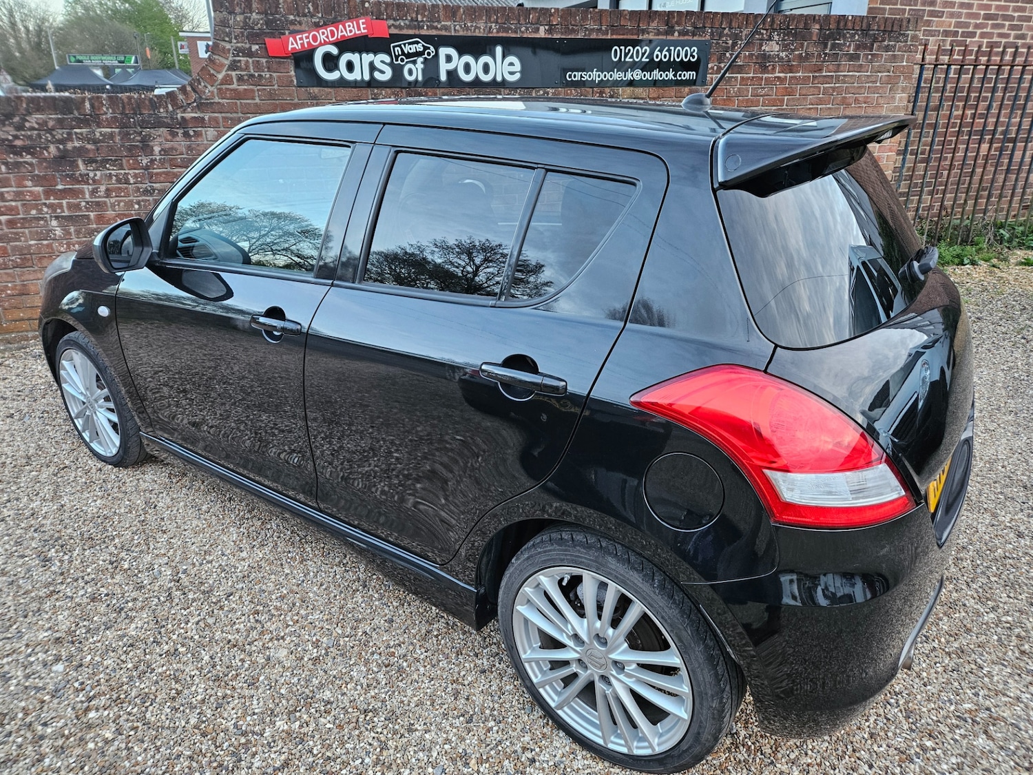 Used Suzuki Swift 2015 for sale - 78112406: Photo 3