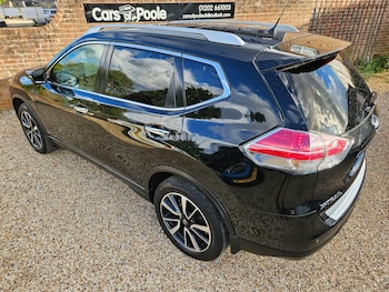 Used Nissan X-Trail 2016 for sale - 76158881: Photo