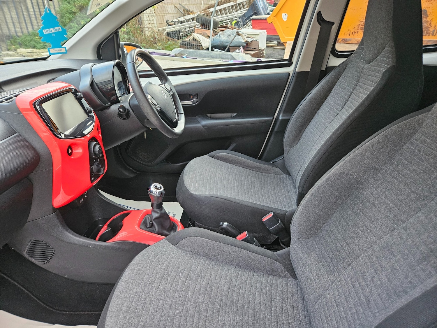 Used Citroen C1 2014 for sale - 76611417: Photo 16