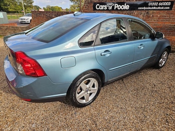 Used Volvo S40 2010 for sale - 76159076: Photo